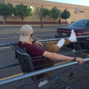 Meet your Posher, Thomas